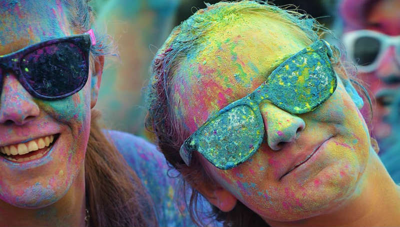 Simple Tips for Fabulous Skin Pre & Post Holi